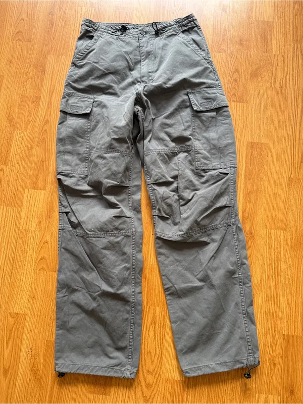 Brandy Melville Jemma Cargo Pants - Utility Style - Image 2
