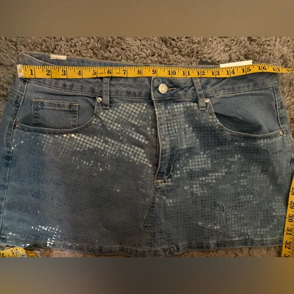 Madden Girl Blue Denim Skirt - Image 4
