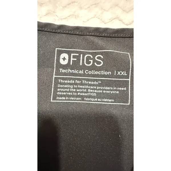 FIGS Technical Collection Black V-Neck Scrub Top XXL Short Sleeve 2 Pocket - Image 3