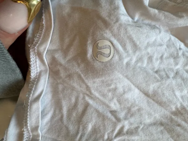 Lululemon - Image 3