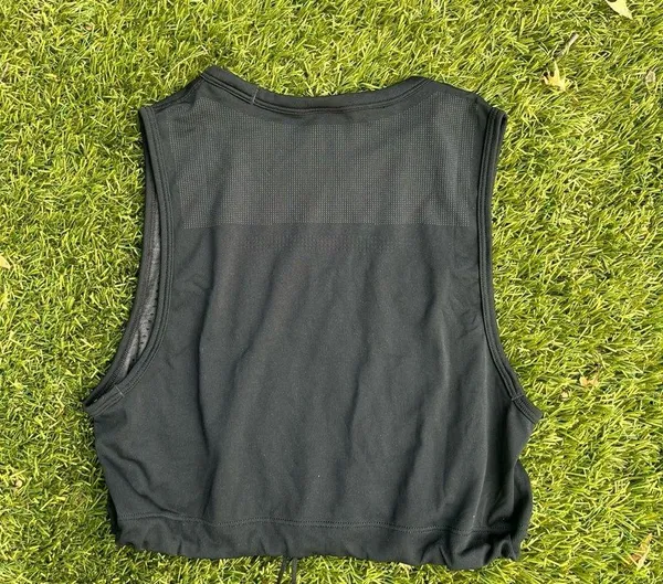 Gymshark Crop Muscle Tank - Image 4