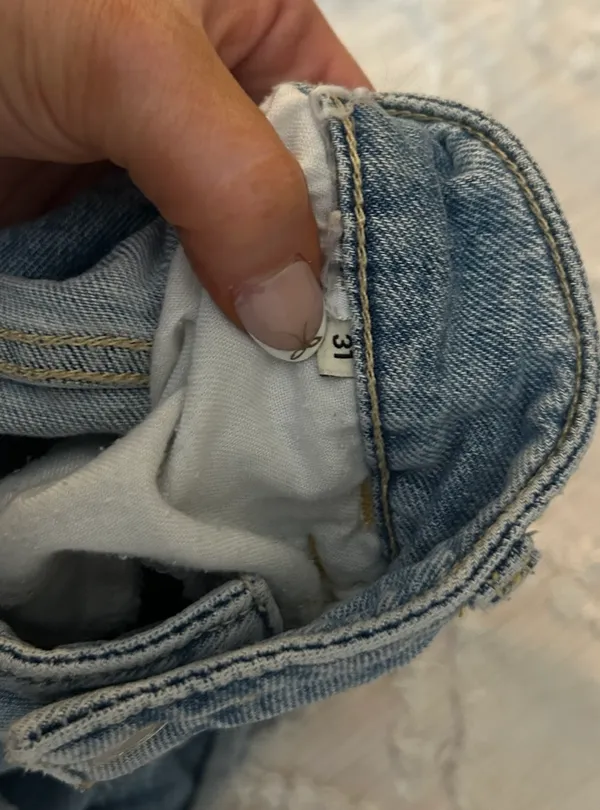 Guess Jean Shorts - Image 3