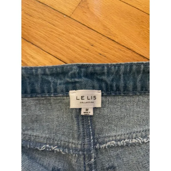 NWOT LE LIS Blue Denim Shorts Cut-Off Rhinestones Size Medium country cowgirl‎ - Image 2