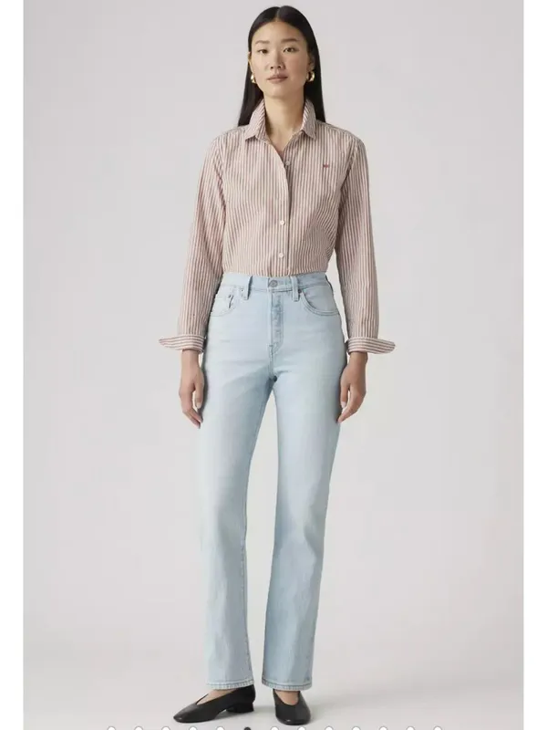 New Levi's 27x30 Premium 501 Original Fit Women's Jeans Wow Me Over Light Wash - Image 4