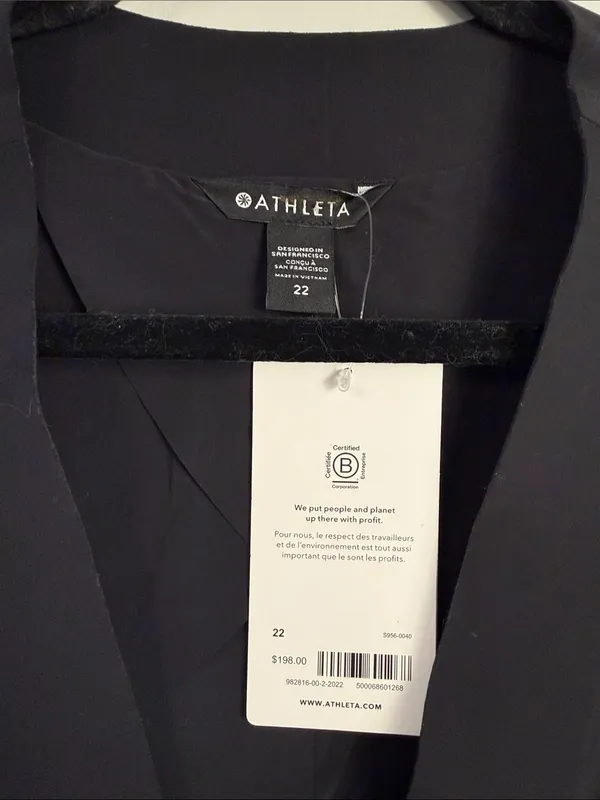 Athleta Avenues Blazer Women's Black Open-Front Blazer size 22 - Image 5
