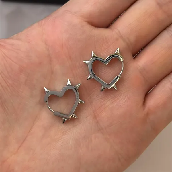 Spike Heart Stud Earrings for Men Women Streetwear Punk Hip Hop Unisex Style - Image 5