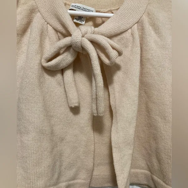 Banana Republic Cream Cropped Bolero Puff Sleeves 100% Merino Wool Sweater - Image 5