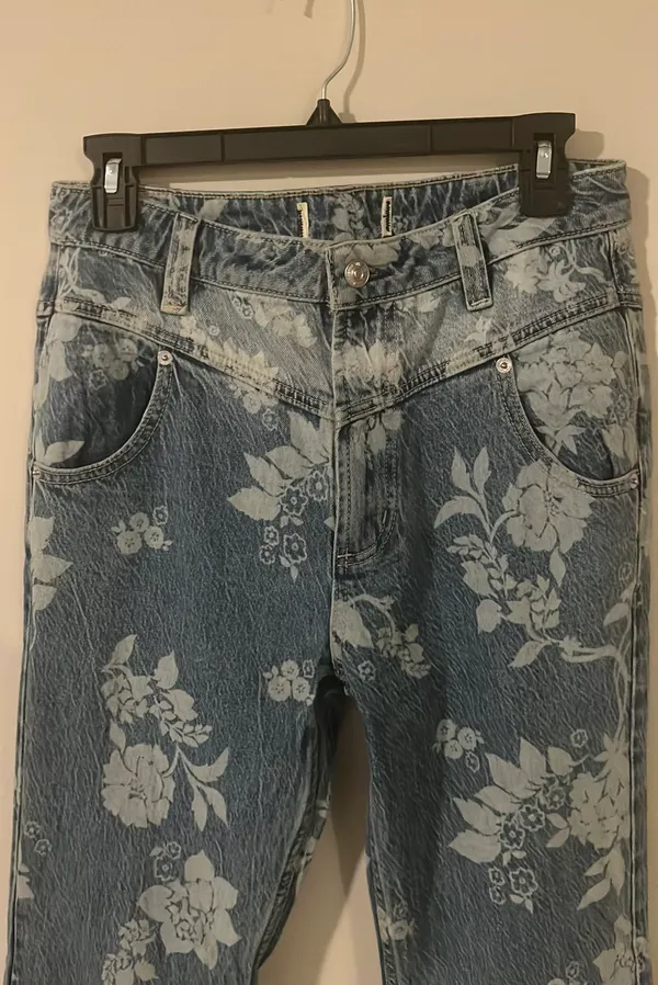 Free People Jeans - Image 3