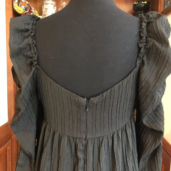 ASTR The Label Ruched Puff Sleeve Midi Dress - Image 11