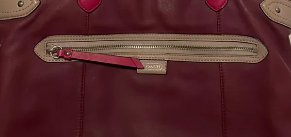 Coach Daisy Spectator Leather Emma Tote  - Image 11