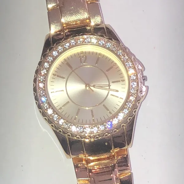 Elegant Gold Tone Rhinestone Women's Watch - Image 2