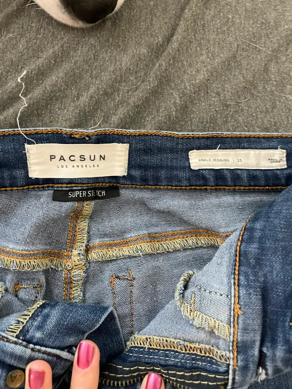 Skinny Blue Jeans - Image 4