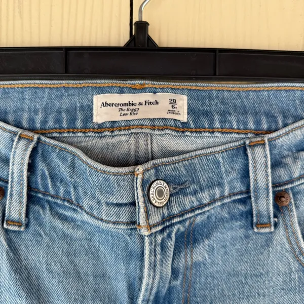 Abercrombie & Fitch - The Baggy Low Rise Jean - Image 3