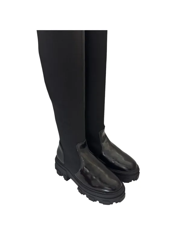 ASOS DESIGN Kimmy Chunky Flat Lug Sole Over The Knee Pull-On Boots Black Size 8 - Image 15