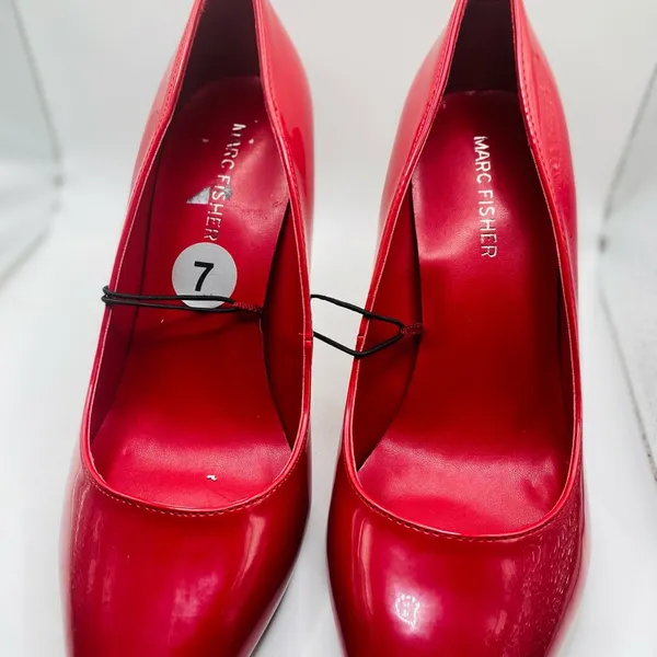 New Marc Fisher women's Red stiletto 4 inch pointed hill - Image 2