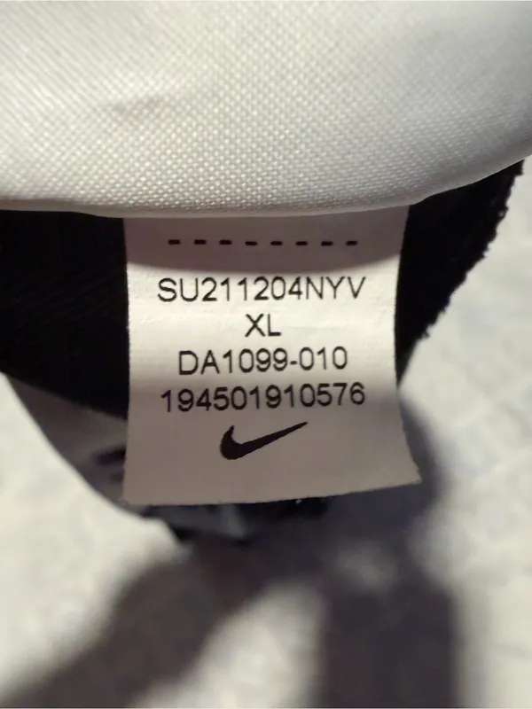Nike Black Women's Athletic Shorts with Branded Waistband size XL - Image 5