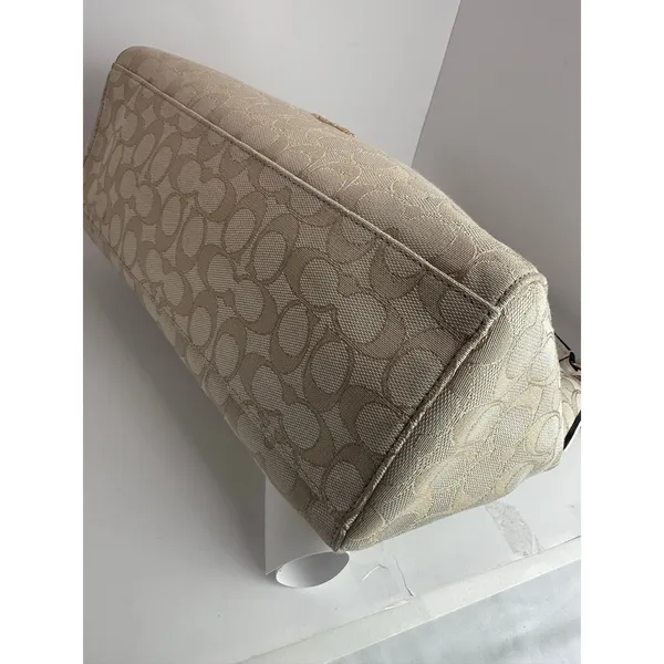 Coach Celeste Signature Jacquard Hobo Bag Light Khaki White Like New - Image 10
