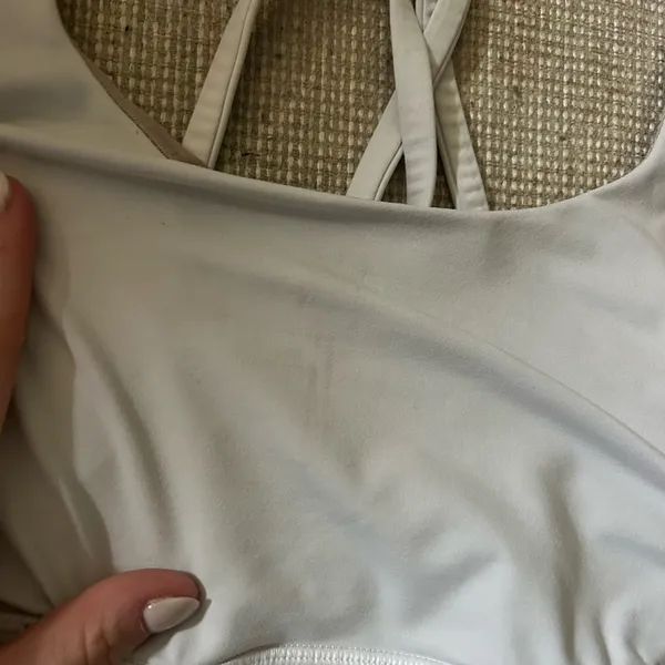 White lululemon energy bra - Image 3