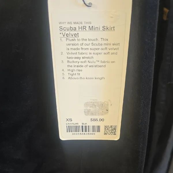 lululemon athletica Sleek Black Mini Skirt - Image 2