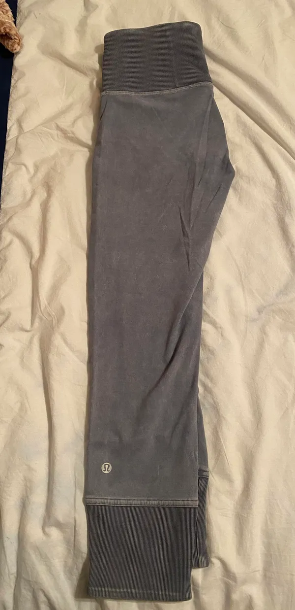 Lululemon Legggings - Image 3