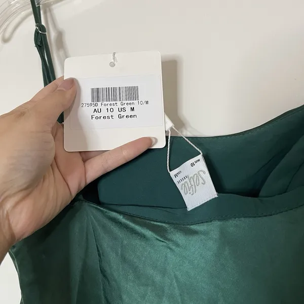 NEW! Selfie Leslie Well Versed Pleated Bust Front Split Dress Forest Green Med - Image 10