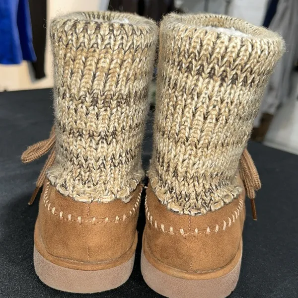 Calistoga Honey bee boots - Image 3
