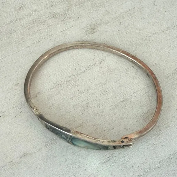 Vintage Mexico Alpaca Silver Abalone Shell Inlay Hinged Bangle Bracelet - Image 6