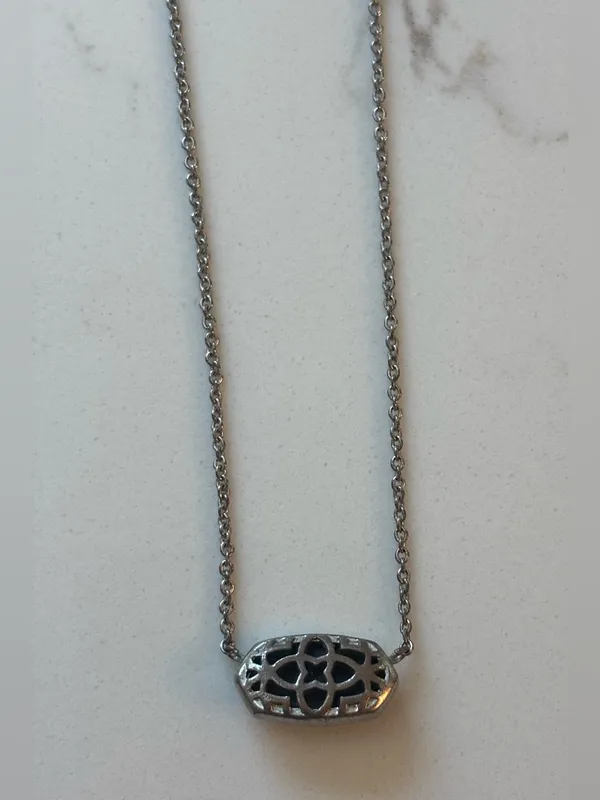 Kendra Scott Elisa Pendant Necklace - Rhodium with Black Opaque Glass Stone - Image 4