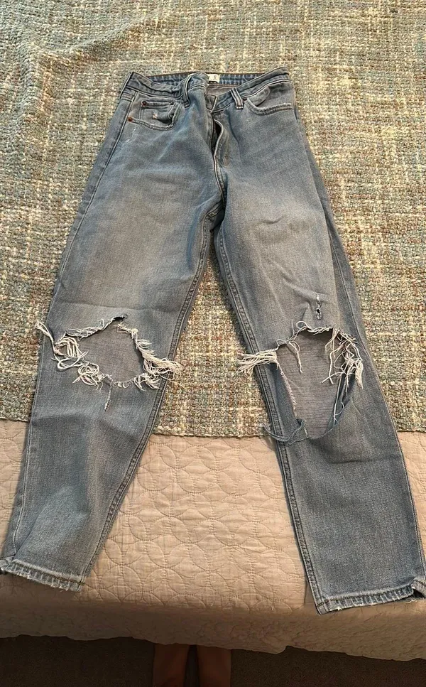 Abercrombie And Fitch Curve Love Ripped Jeans - Image 2