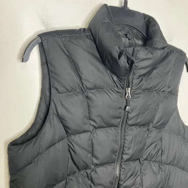 Eddie Bauer essential classic down puffer vest black women's size medium‎ - Image 3