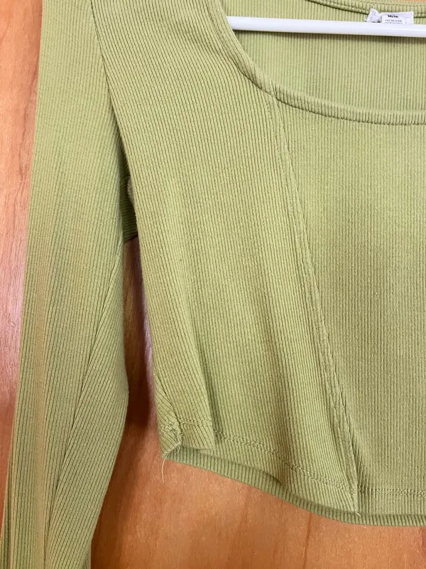 Garage Green Long Sleeve Crop Top - Image 3