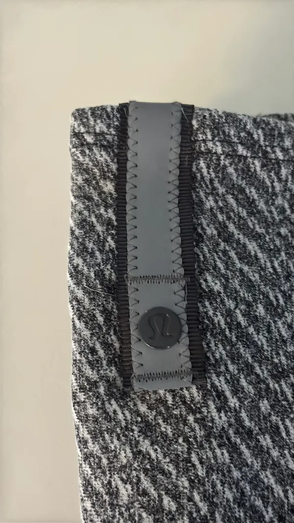 Lululemon Vinyasa Gray Wrap Scarf - Image 3