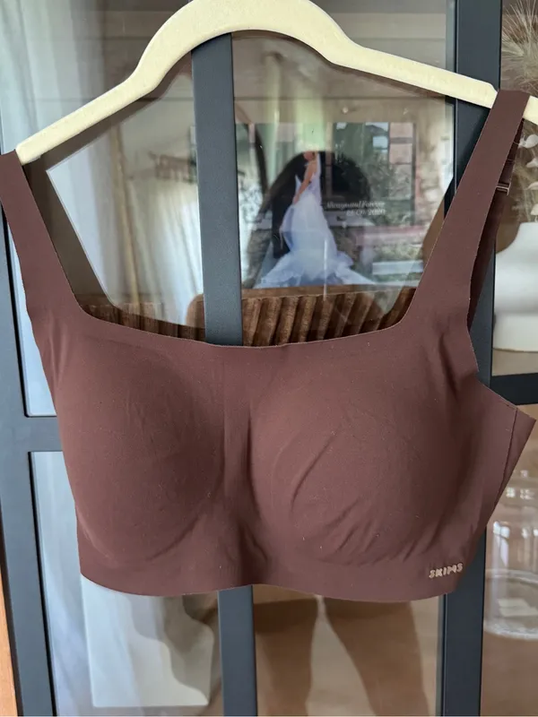 SKIMS Cocoa Seamless bralette Adjustable Straps naked contour Small logo - Image 2