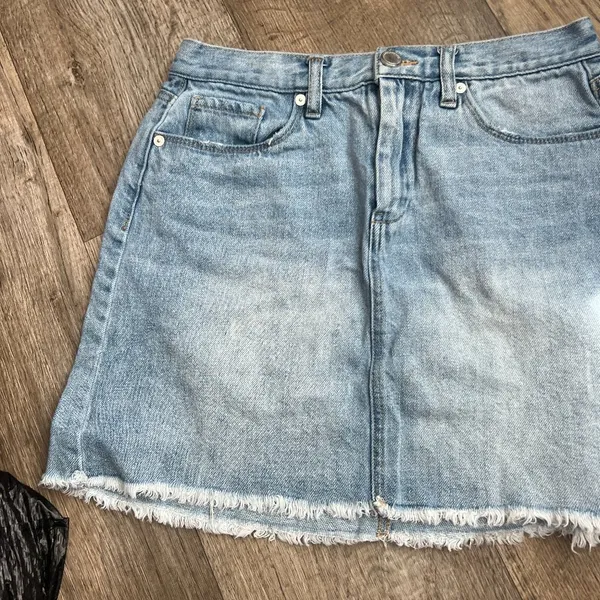 Blank NYC denim mini skirt size‎ 26 - Image 2