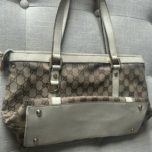 Gucci Abbey Monogram Tote Bag in Tan/Creme - Image 11
