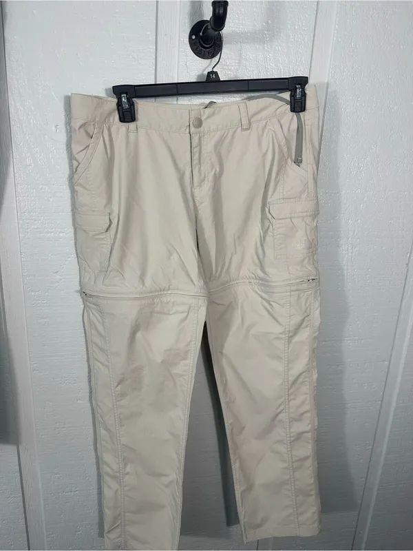 The Northface Women’s Khaki Convertible Pants Size 12 EUC - Image 4