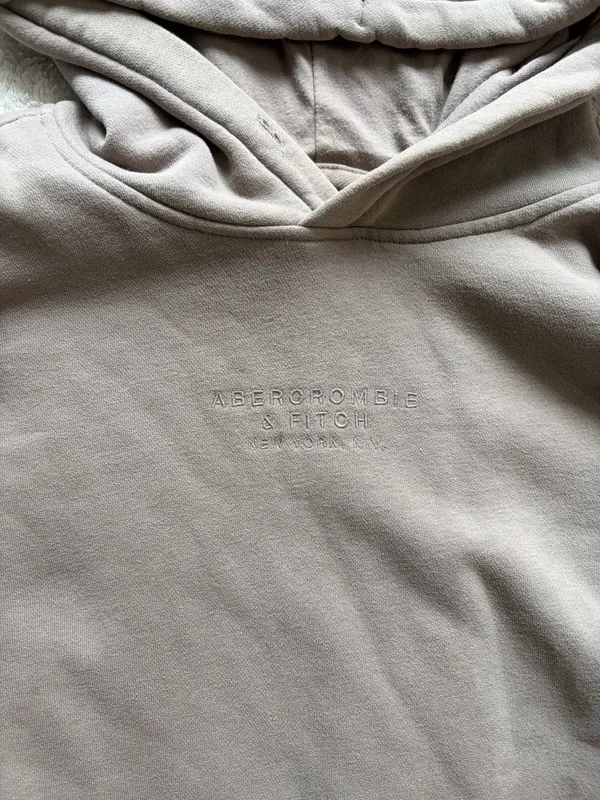 Abercrombie Sweatshirt - Image 3