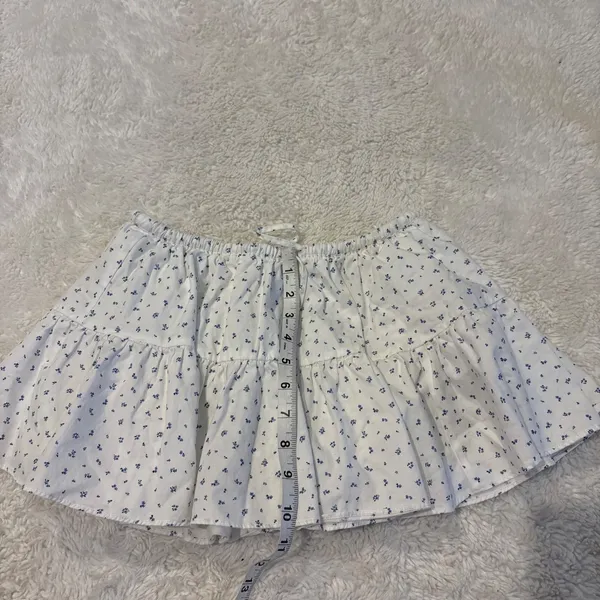 Aritzia Sunday Best Womens Wander Skort Mini Floral XS Feminine Summer Cottage Soft Core - Image 3