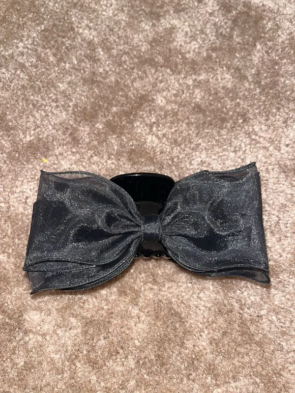 Big Bow Claw Clip Black - Image 4