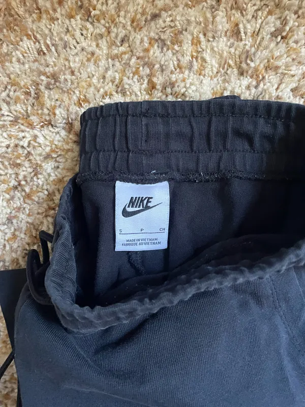 Black Nike Sweatpants - Image 3