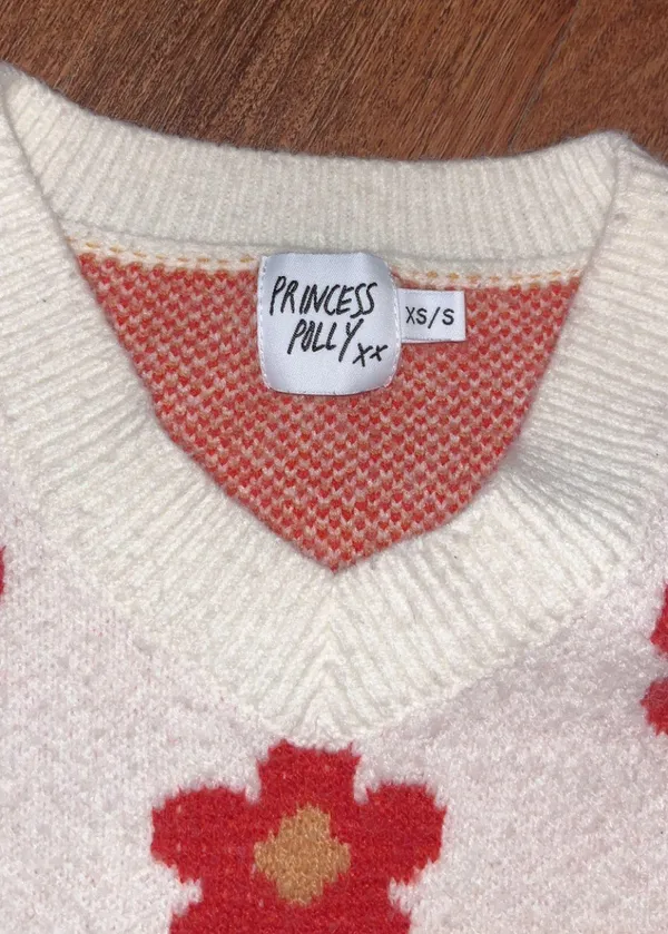Cropped Sweater - Image 4