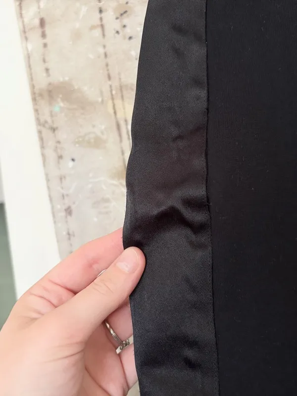 Spanx Ponte Pleated Barrel Leg Trouser with Tuxedo Stripe - Image 4