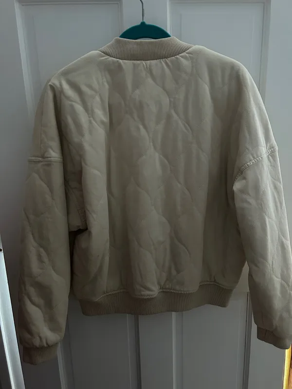 target universal thread bomber jacket - Image 3