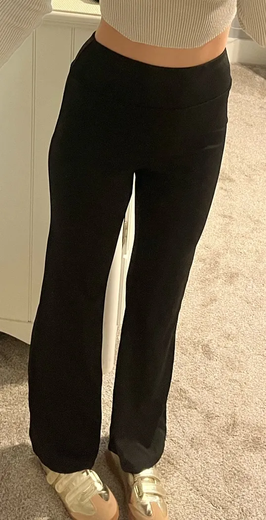 Boutique Women’s Casual Pant High Waisted Flare Workout Leggings  - Image 8