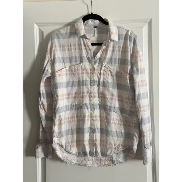 Free People Pink Blue Loveland Plaid Raw Hem Oversized Button Down Shirt XS - Image 5
