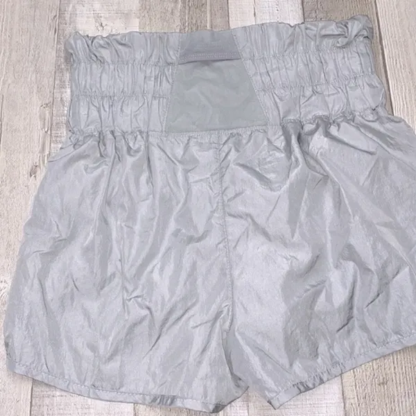 Free People movement way home arctic mist athletic shorts size small - Image 12