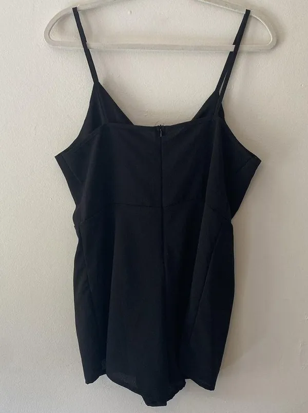 Black Romper Size L - Image 3