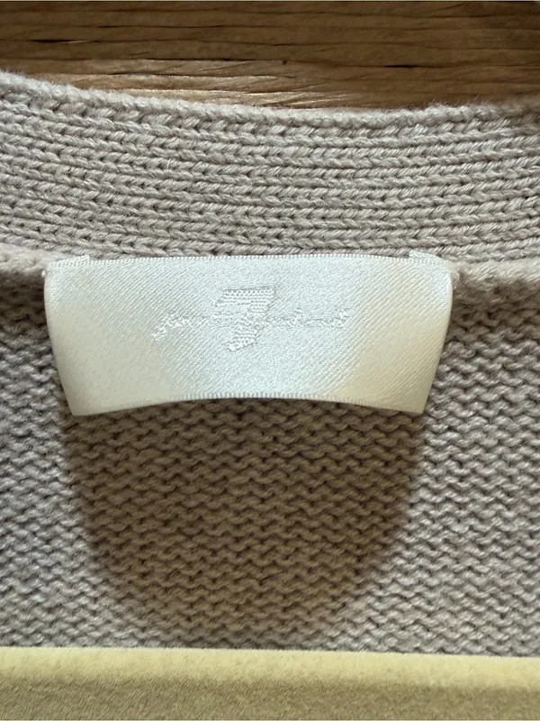 7 For All Mankind beige cardigan exaggerated elbow sleeves Size M EUC - Image 5