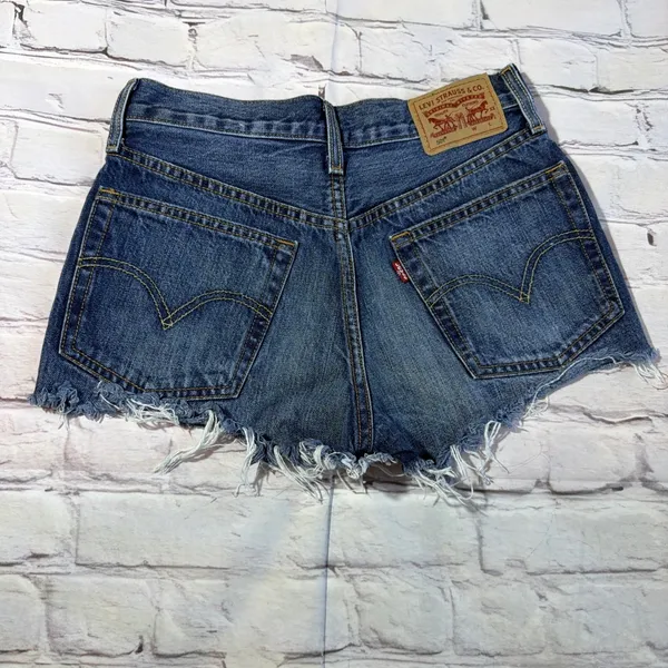 Levi's Cherry Shorts Womens 24 Blue‎ 501 Button Fly Cut Off Cotton - Image 2