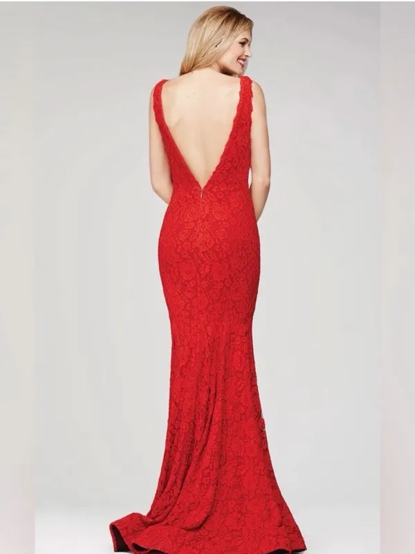 Jovani Red Lace Mermaid Gown Size 0 33050BG - Image 2